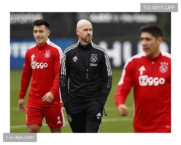 滕哈赫欧冠经验能否成曼联重返巅峰关键？