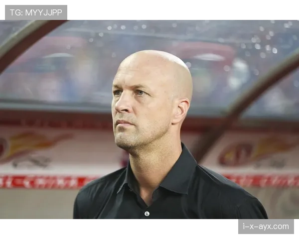 克鲁伊夫足球文化重塑现代足球：理念传承与战术革新引关注