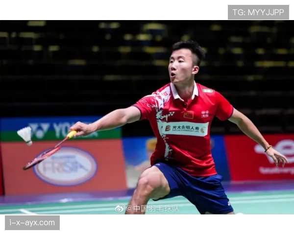 陆光祖训练完直接啃鸡腿？这自律和放纵切换也太丝滑了